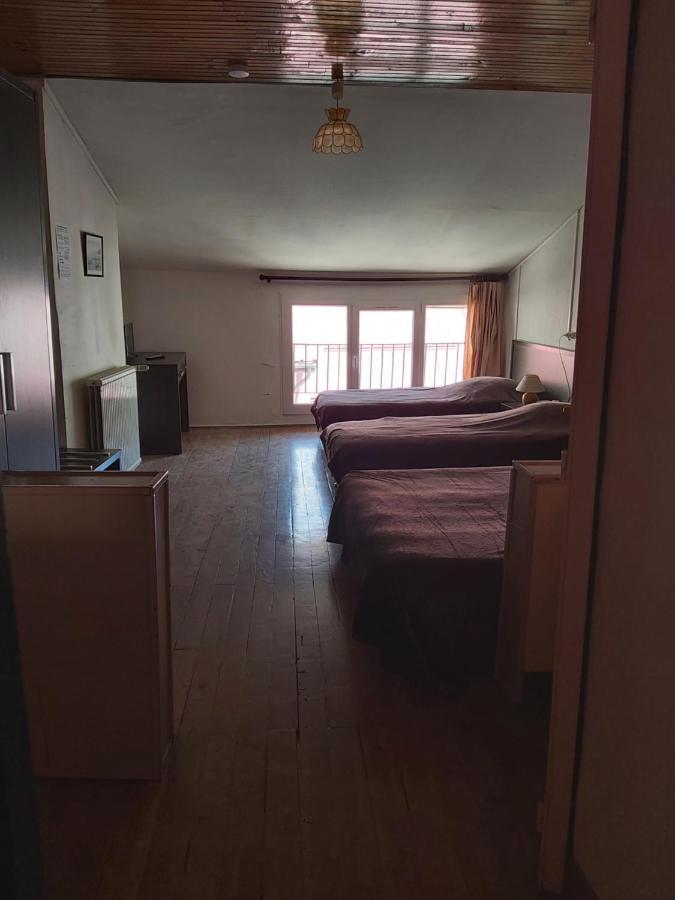 Bed and Breakfast La Chaumiere Seyne Екстер'єр фото